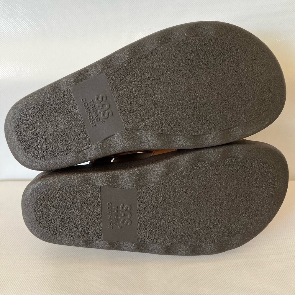 SAS Huggy Caramel Leather Sandals - Picture 11 of 12